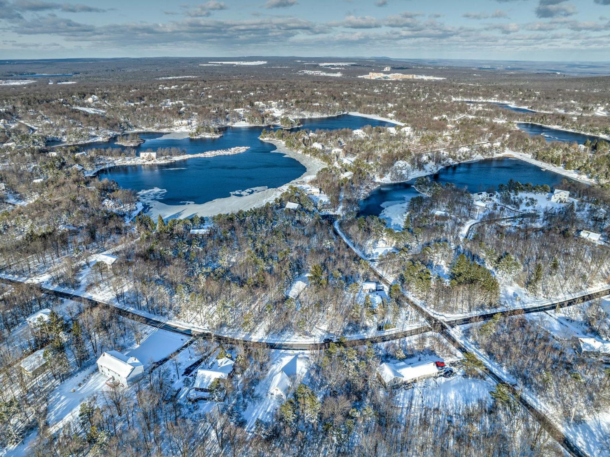 The Sage Chalet In Emerald Lakes, Poconos! Long Pond Exterior photo